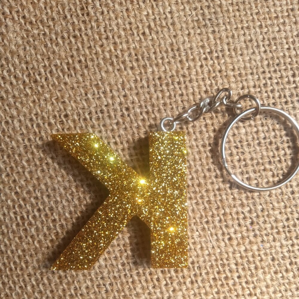 Letter Keychain - Picture 2 of 3